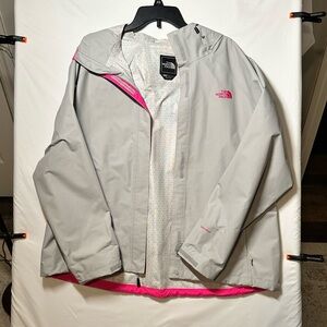 The North Face Women's Light Gray and Pink Rain Jacket